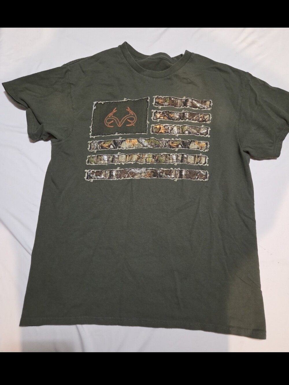 Realtree boys XL Green camo shirt #06